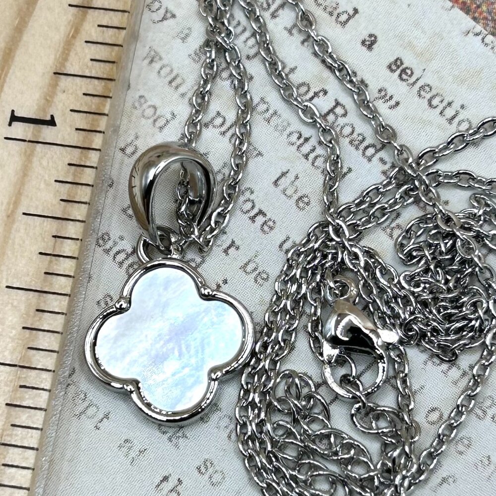 14K White Gold Plate Quatrefoil Clover Charm Necklace Mother of Pearl Finish